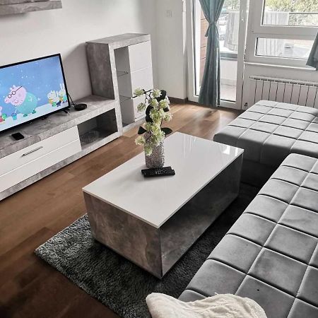 Apartament Square Banja Luka Zewnętrze zdjęcie