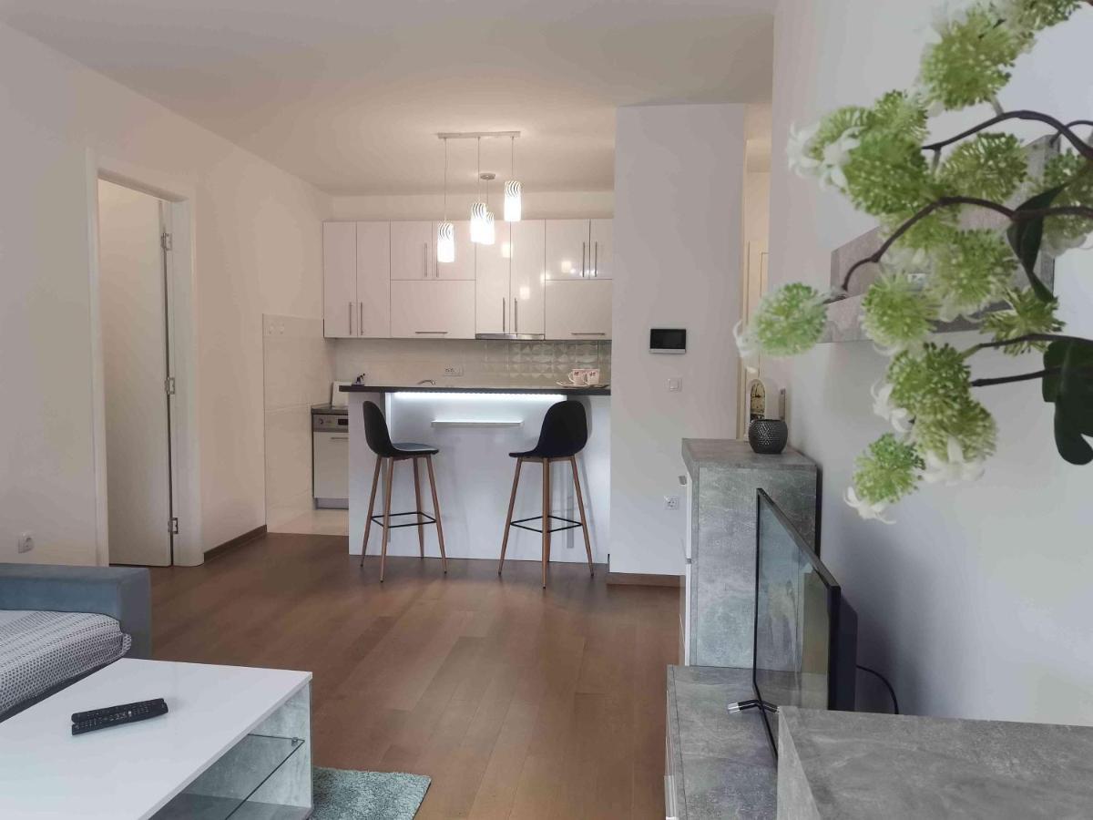 Apartament Square Banja Luka Zewnętrze zdjęcie